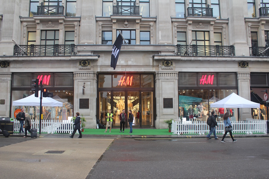 H&M Regent Street - H&M Activation | Okoru